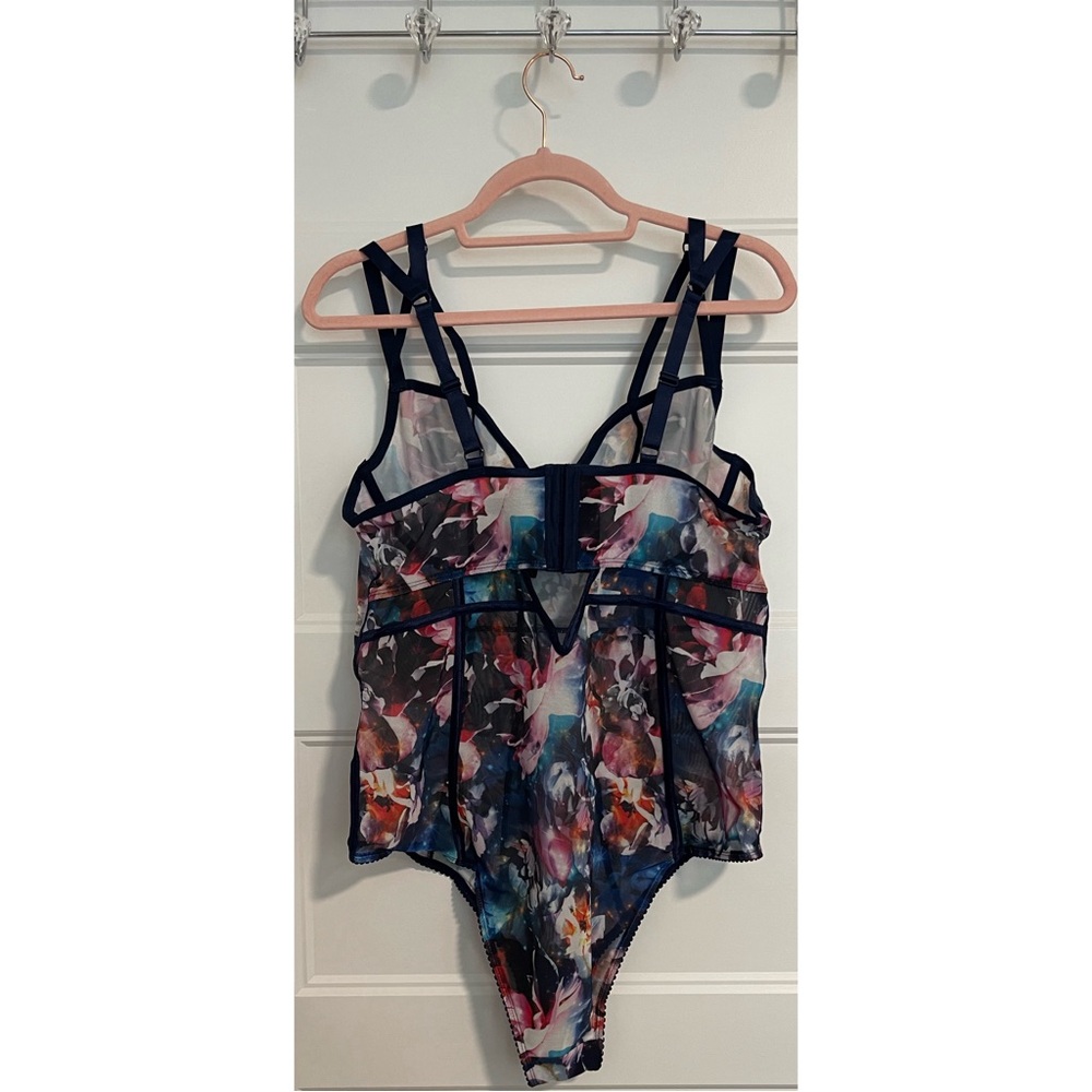 Torrid Underwire Floral Multicolor Women's Lingerie One Piece NWT SZ 1 and 2 - Picture 7 of 12